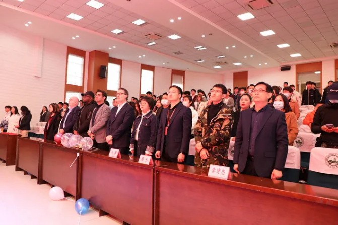 武汉为明高级中学国际部